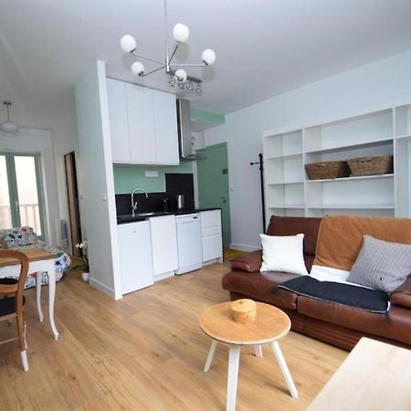 Appartement Entre Plage De L'Ecluse Et Place Du Marche Dinard Exterior foto